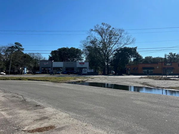 $120,000 | 10 Carolyn Street, Hanahan, SC 29410