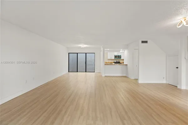 $3,100 | 6745 Northwest 169th Street, Unit G, Hialeah, FL 33015