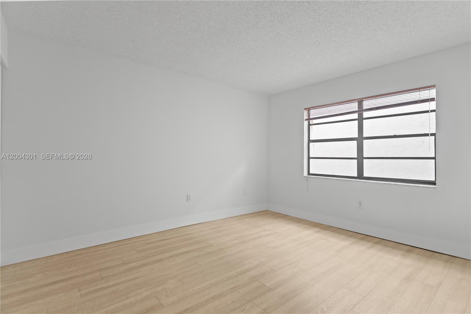 6745 Northwest 169th Street, Unit G Hialeah, FL 33015 - Photo 12 of 29