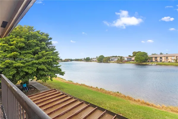 $3,100 | 6745 Northwest 169th Street, Unit G, Hialeah, FL 33015