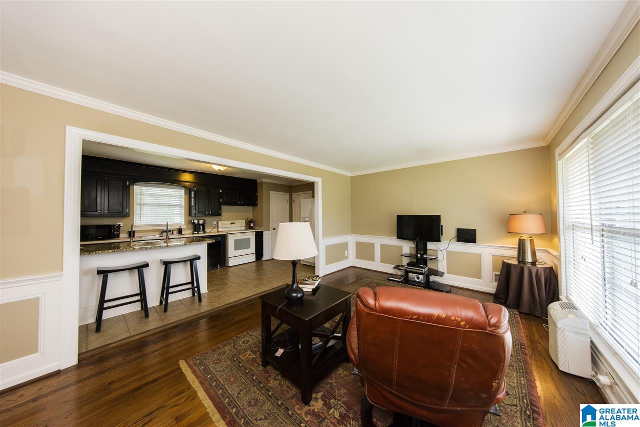 120 8th Place Pleasant Grove, AL 35127 - Photo 5 of 27