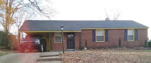 $1,000 | 1533 S Parkway East, Memphis, TN 38106