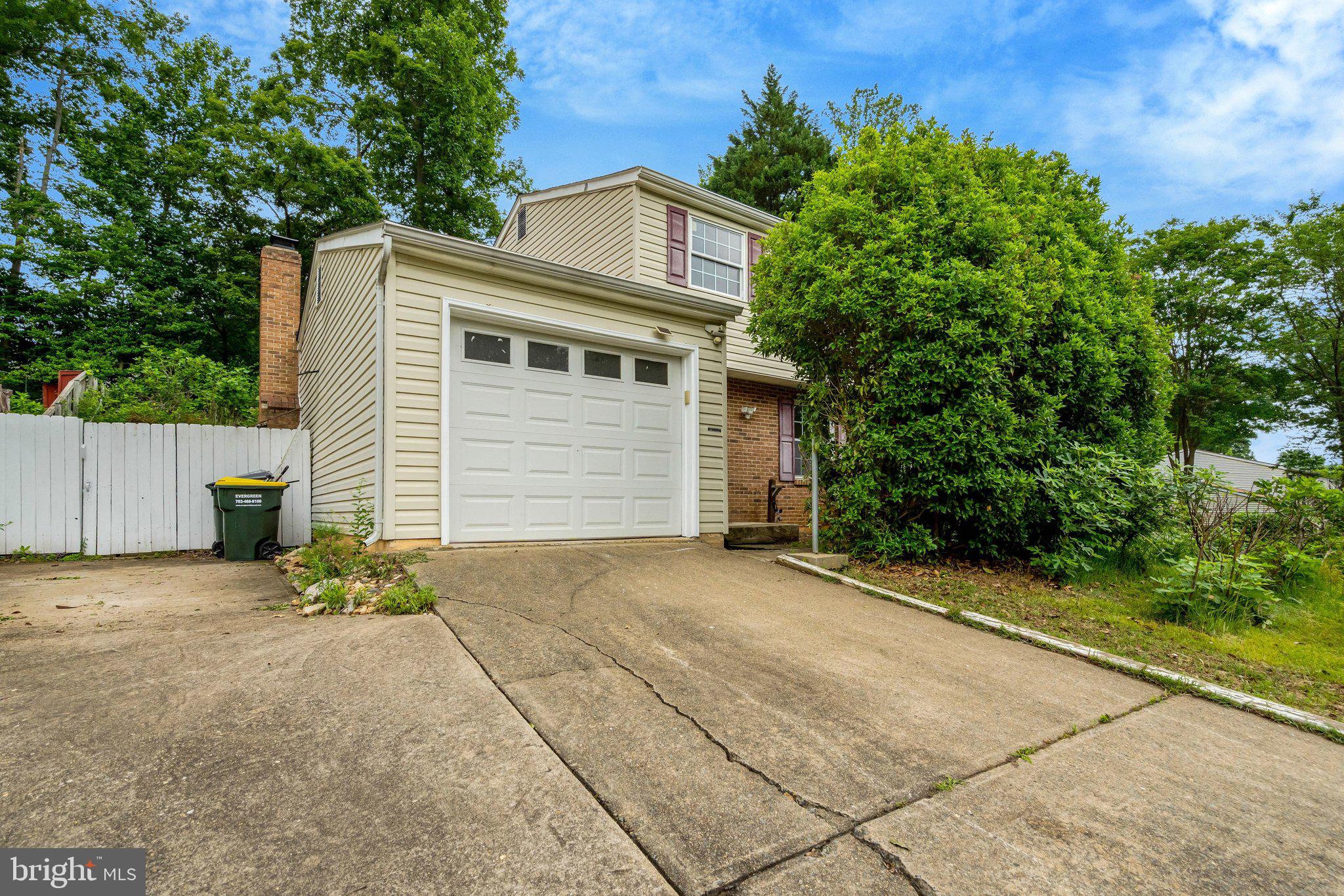 5759 Heming Avenue Springfield, VA 22151 - Photo 2 of 54