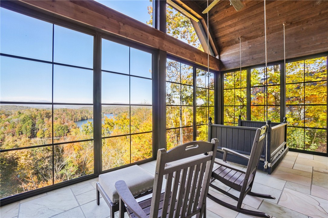 812 Top Ridge Drive Sunset, SC 29685 - Photo 24 of 48