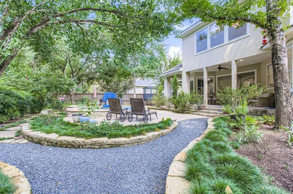 $8,000 | 31 Glenleigh Place, The Woodlands, TX 77381