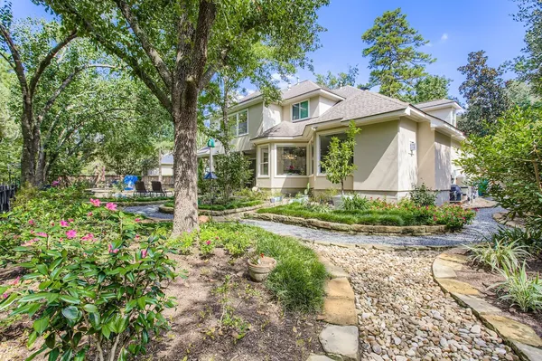 $8,000 | 31 Glenleigh Place, The Woodlands, TX 77381