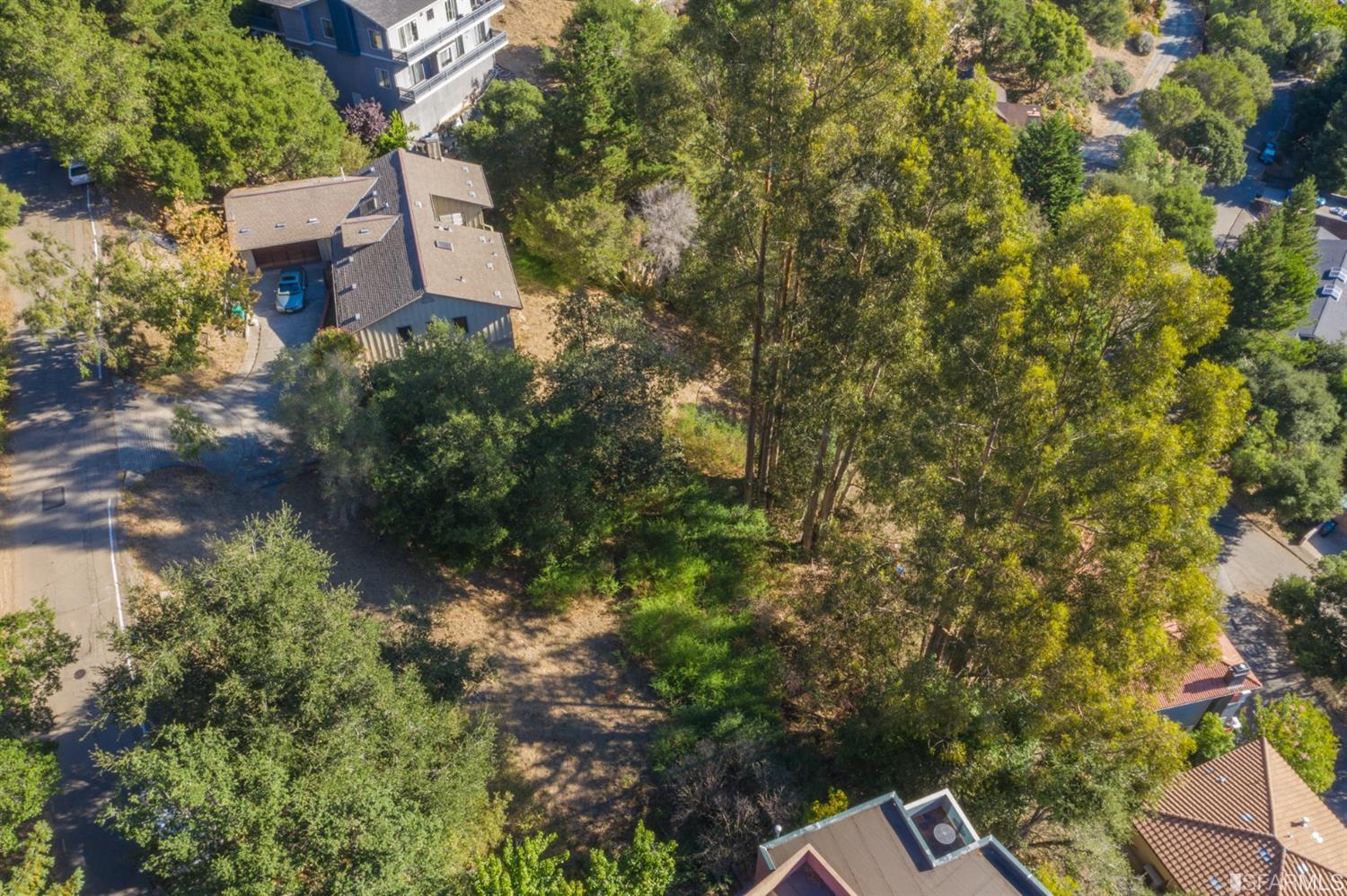 7003 Buckingham Boulevard Berkeley, CA 94705 - Photo 6 of 9