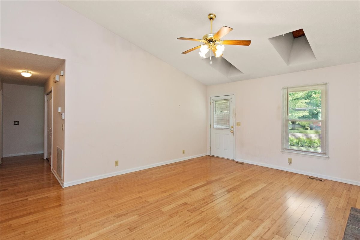 3354 Laurel Mountain Road Murfreesboro, TN 37129 - Photo 9 of 34