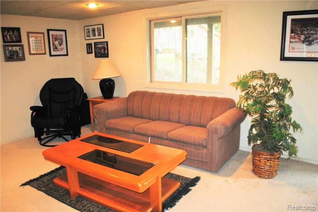 2432 North Fairview Lane Rochester, MI 48306 - Photo 21 of 26 Finished Basement