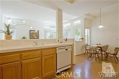 $5,000 | 188 St Thomas Drive, Oak Park, CA 91377