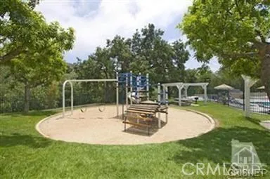 $5,000 | 188 St Thomas Drive, Oak Park, CA 91377