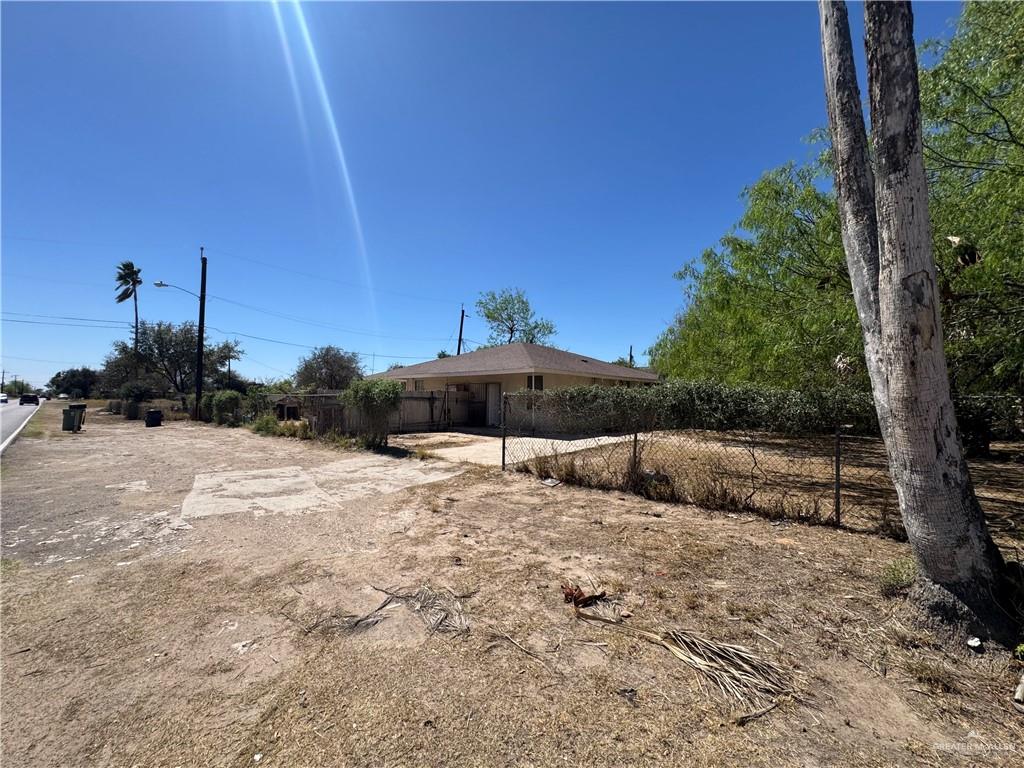 420-422 La Homa Road Mission, TX 78572 - Photo 13 of 16