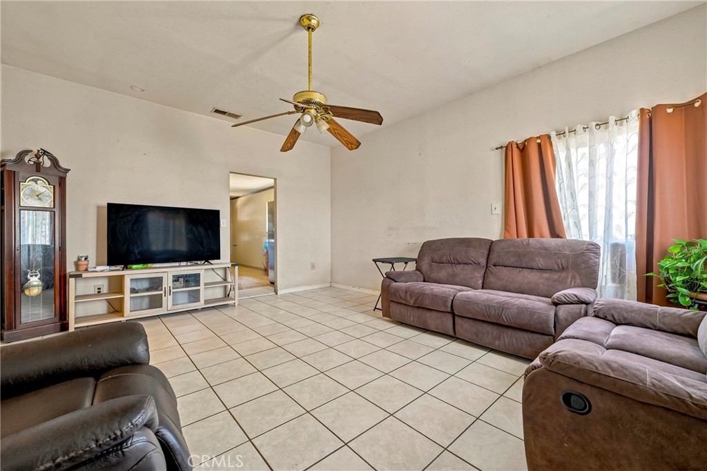 1957 Hull Road Atwater, CA 95301 - Photo 11 of 24