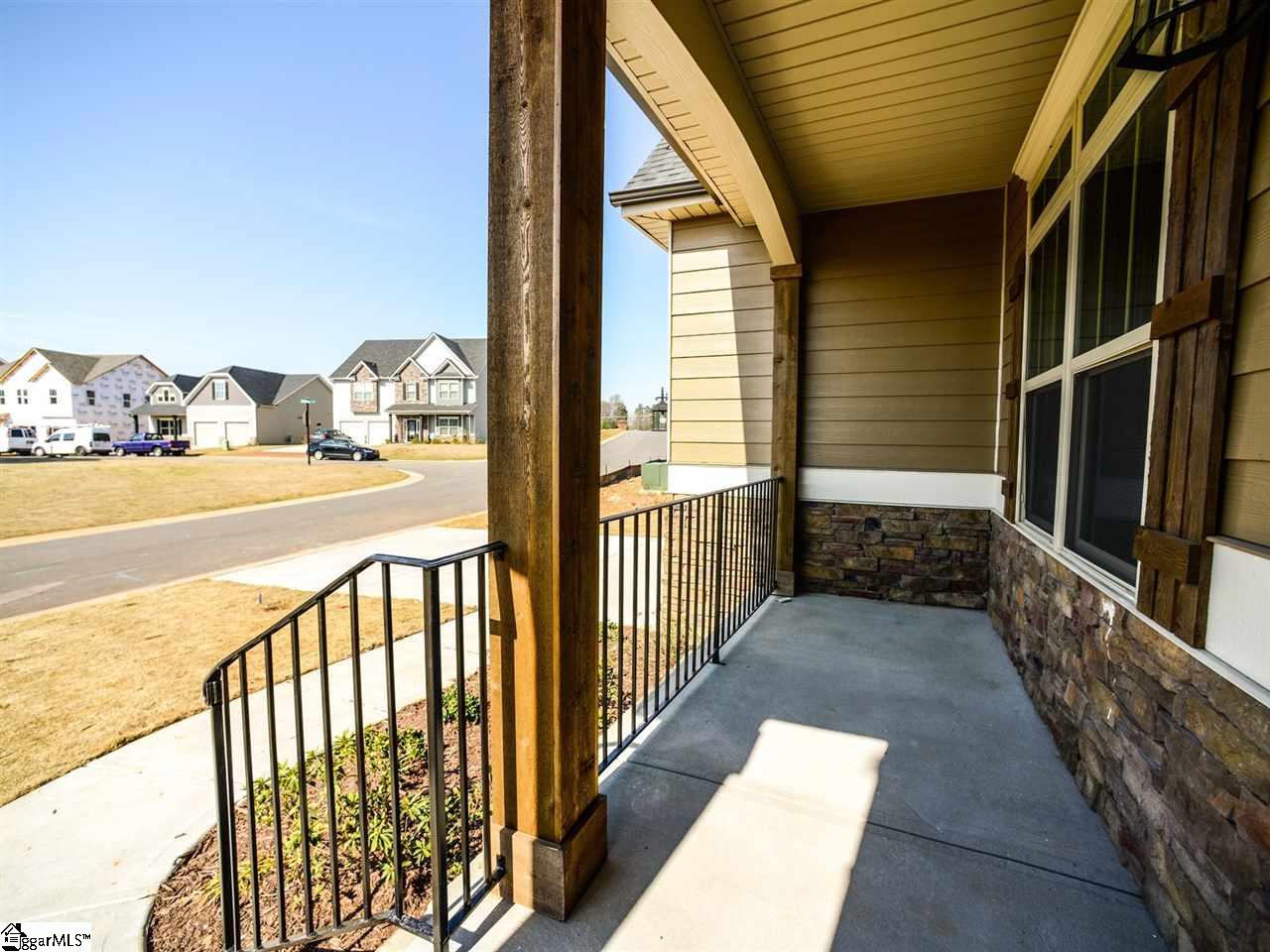 201 Quail Hunt Road Simpsonville, SC 29680 - Photo 3 of 22 Gallery Image 3