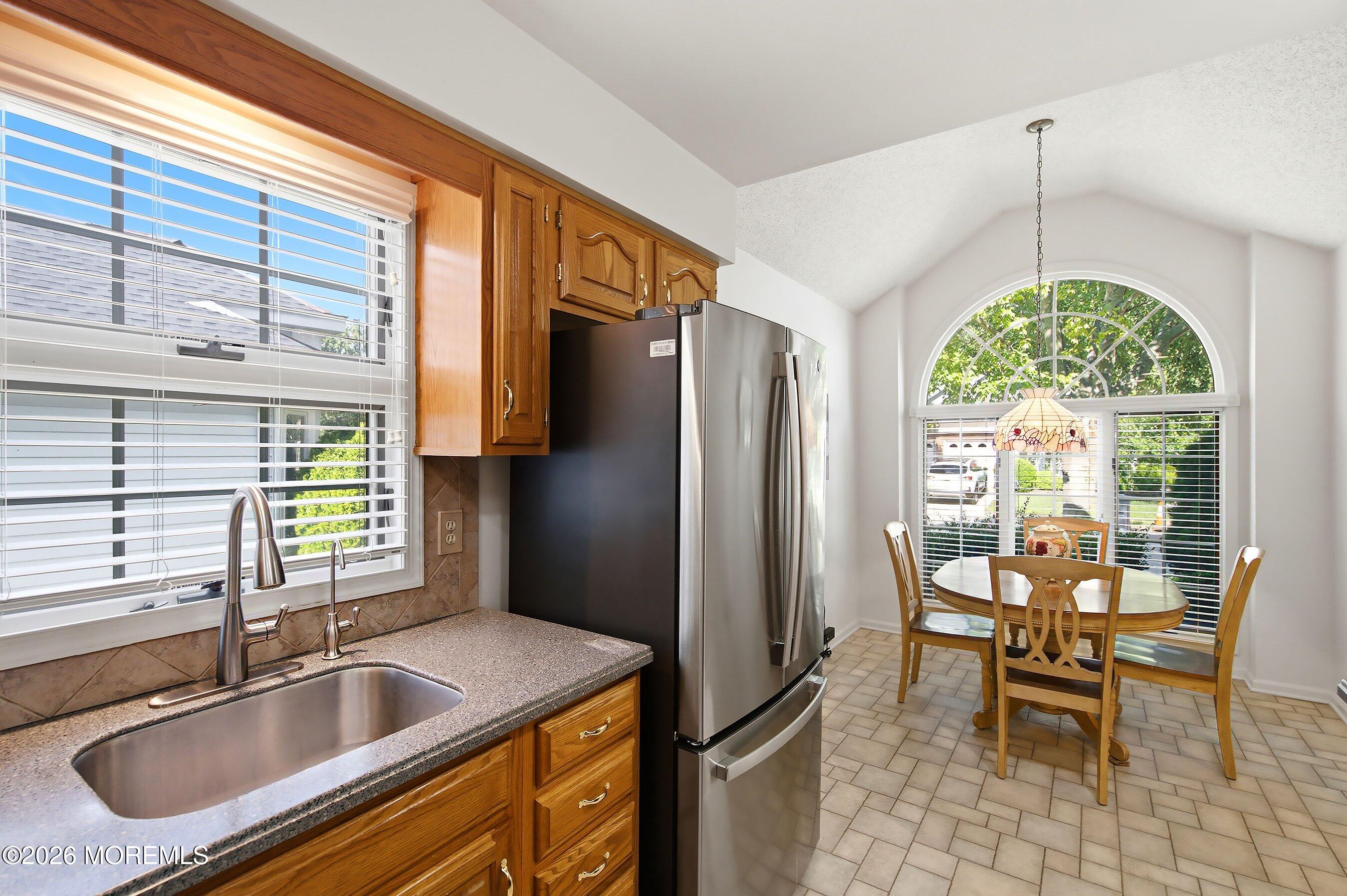 1579 Goldspire Road Toms River, NJ 08755 - Photo 5 of 43 06-Kitchen & Dining 1b