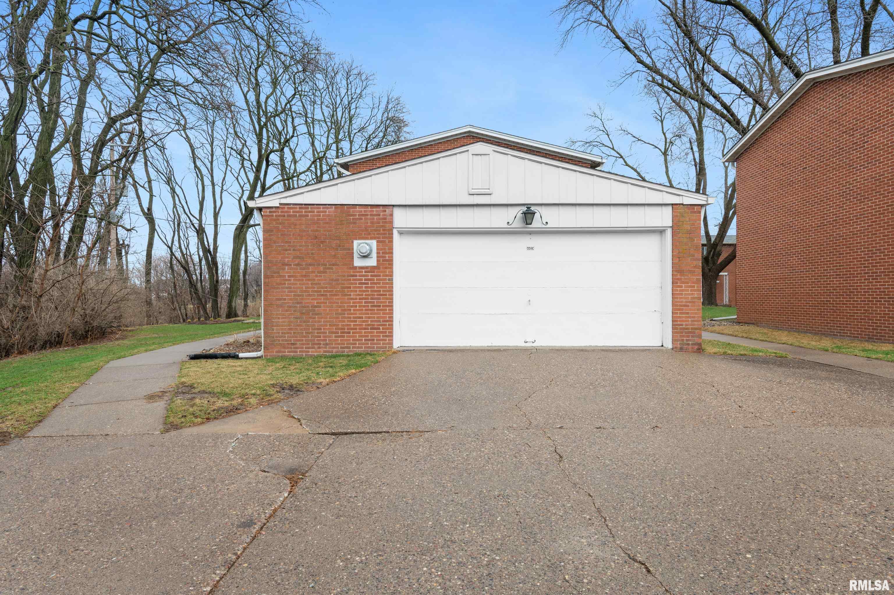 1313 9th Street, Unit BC Moline, IL 61265 - Photo 27 of 27 Gallery Image 27