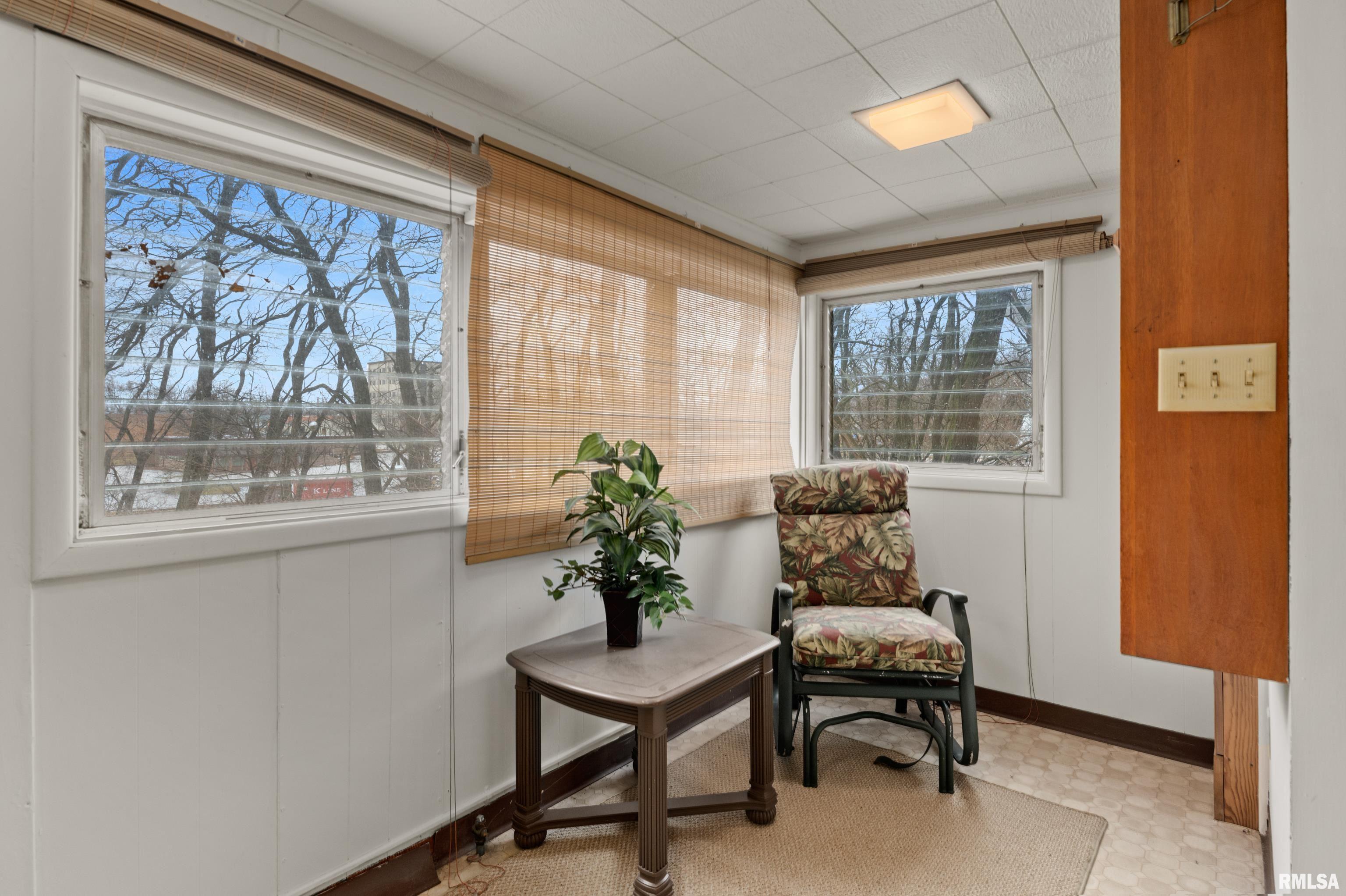 1313 9th Street, Unit BC Moline, IL 61265 - Photo 3 of 27 Gallery Image 3