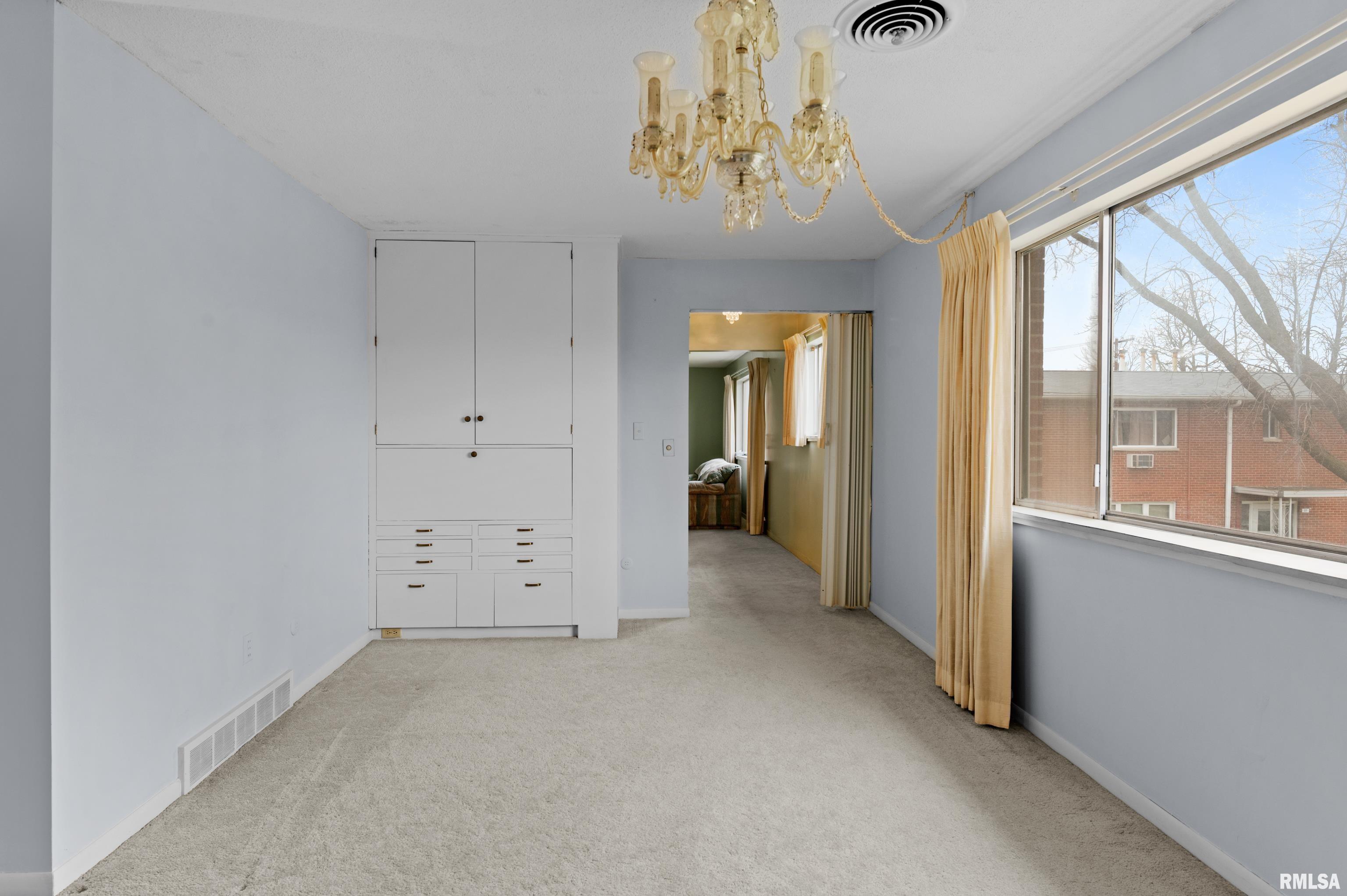 1313 9th Street, Unit BC Moline, IL 61265 - Photo 7 of 27 Gallery Image 7