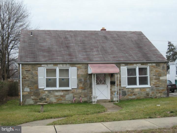 9229 Horatio Road Philadelphia, PA 19114 - Photo 1 of 8 Exterior