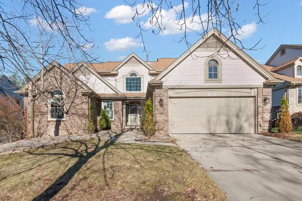 $3,100 | 28849 Hearthstone Drive, Novi, MI 48377