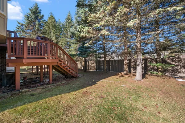 $3,100 | 28849 Hearthstone Drive, Novi, MI 48377