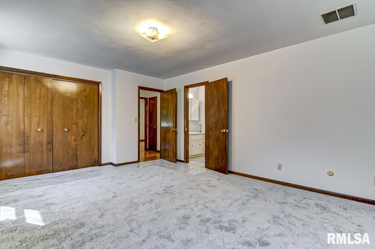 2836 Crown Point Springfield, IL 62704 - Photo 20 of 34 Gallery Image 20