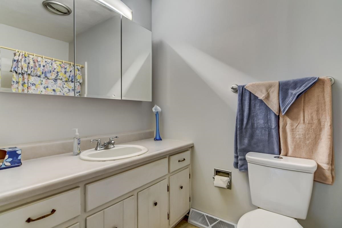 2836 Crown Point Springfield, IL 62704 - Photo 21 of 34 Gallery Image 21