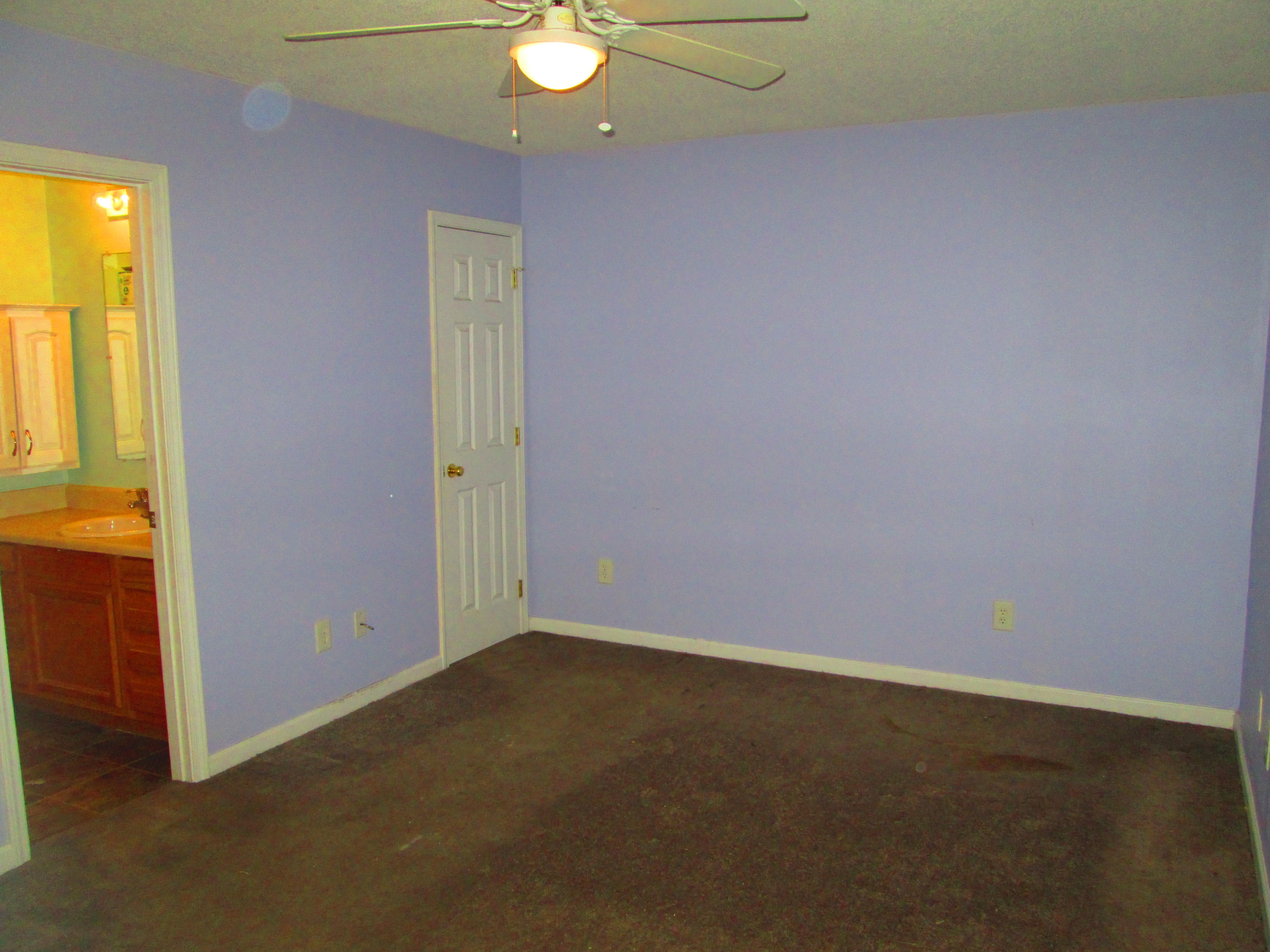 110 Spurrier Way, Unit B Moncks Corner, SC 29461 - Photo 13 of 33 IMG_2287