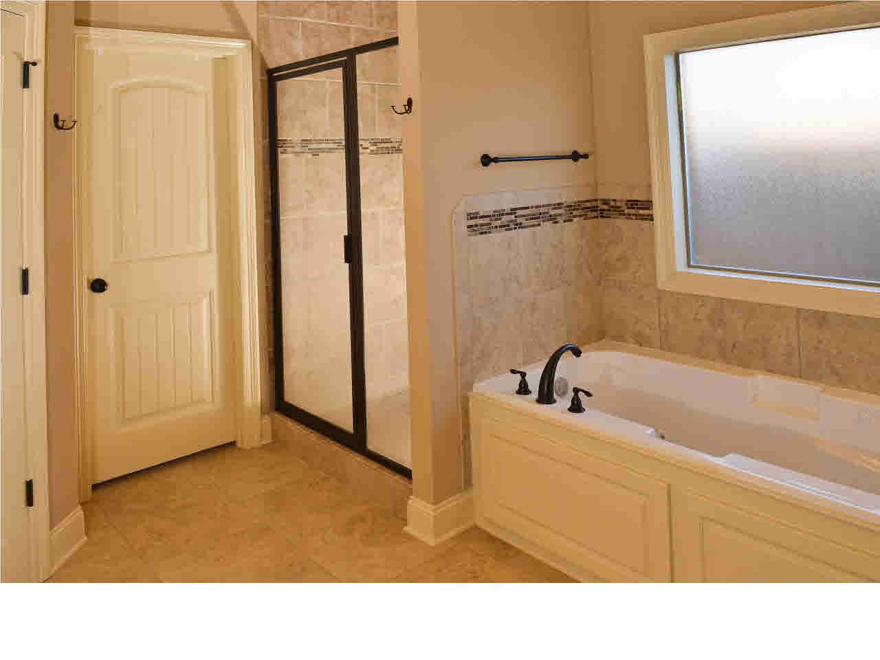 122 Hanover Street Madison, MS 39110 - Photo 19 of 28 Master bedroom.