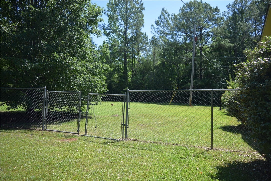 504 Howard P Carter Road Tuskegee, AL 36083 - Photo 19 of 26 Gallery Image 19