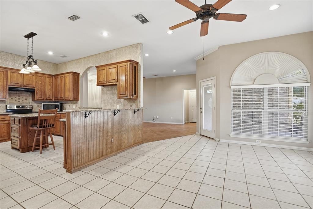 231 Bluff View Court Aledo, TX 76008 - Photo 23 of 34 a view of kitchen with windows