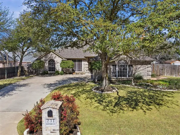$450,000 | 231 Bluff View Court, Aledo, TX 76008