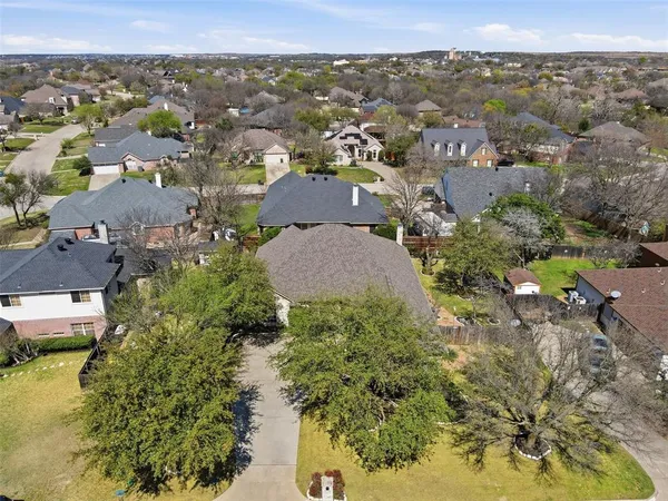 $450,000 | 231 Bluff View Court, Aledo, TX 76008