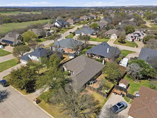 $450,000 | 231 Bluff View Court, Aledo, TX 76008