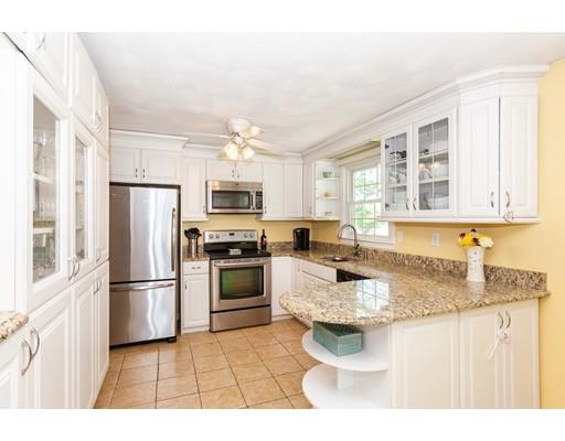 12 Bernard Road Woburn, MA 01801 - Photo 7 of 29 Gallery Image 7