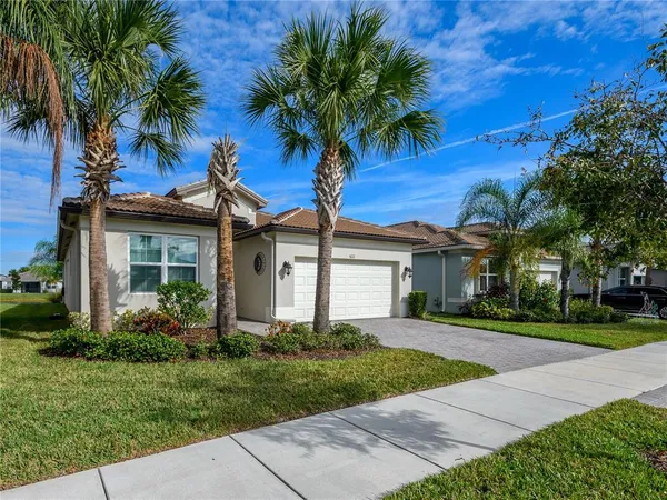 $320,000 | 5122 Sierra Falls Court, Wimauma, FL 33598