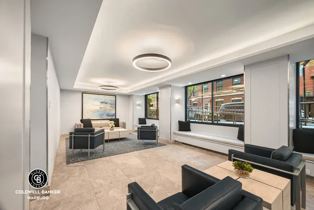 $710,000 | 16 West 16th Street, Unit 7RN | Flatiron