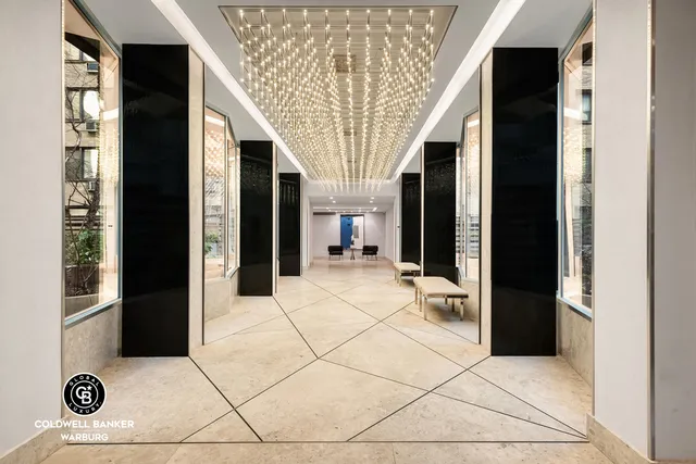 $710,000 | 16 West 16th Street, Unit 7RN | Flatiron