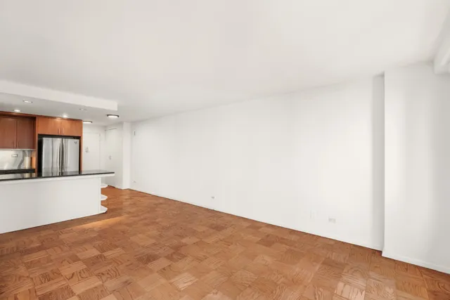 $710,000 | 16 West 16th Street, Unit 7RN | Flatiron