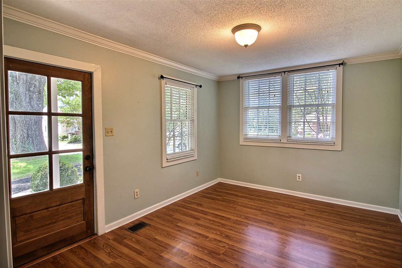 268 North Main Street Collierville, TN 38017 - Photo 2 of 17