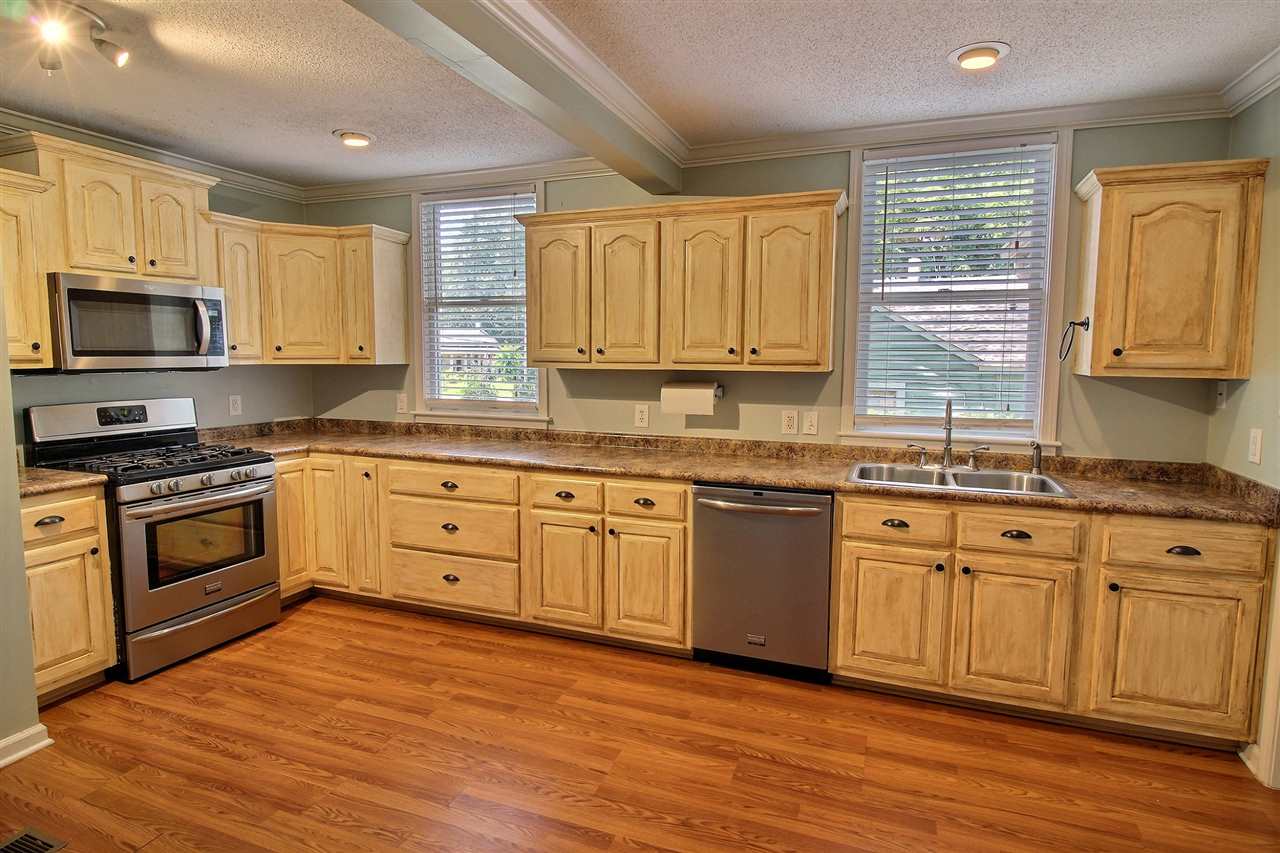 268 North Main Street Collierville, TN 38017 - Photo 3 of 17