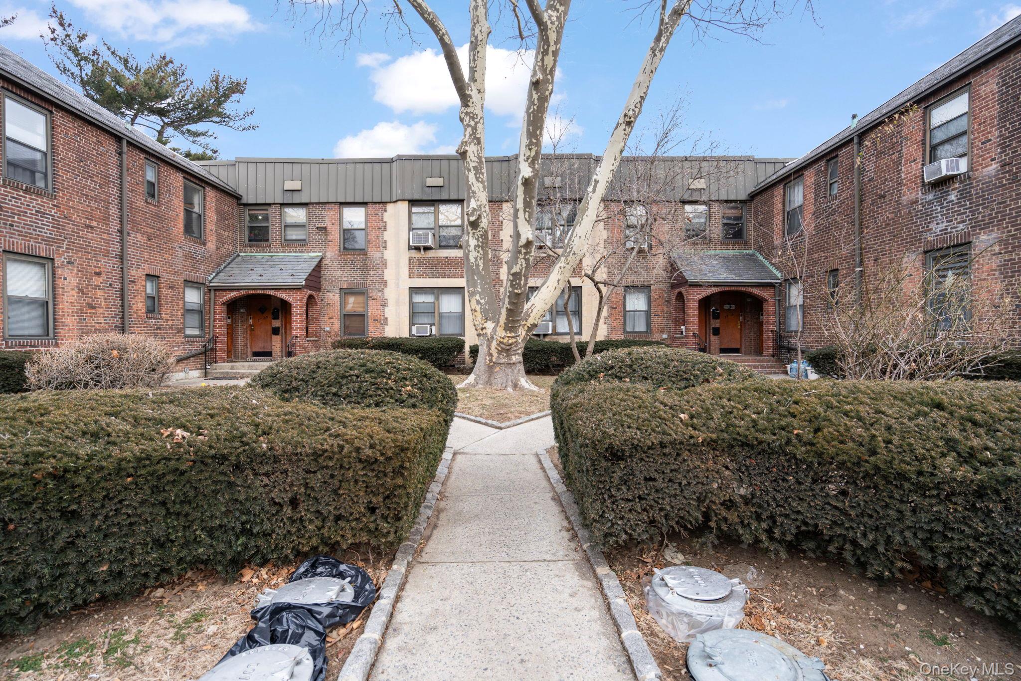 77-15 Ditmars Boulevard, Unit B2 Queens, NY 11370 - Photo 20 of 24