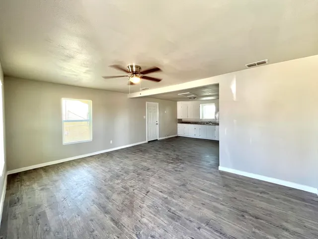 $900 | 1510 East 10th Street, Lubbock, TX 79403