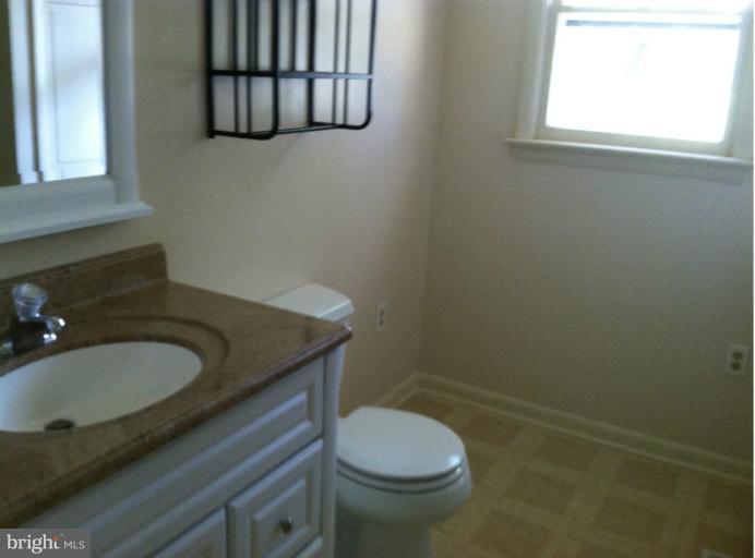 1750 Mallard Point Road Prince Frederick, MD 20678 - Photo 15 of 18 Bath (Master)