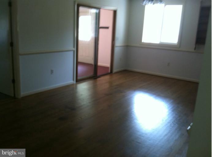 1750 Mallard Point Road Prince Frederick, MD 20678 - Photo 16 of 18 Family Room
