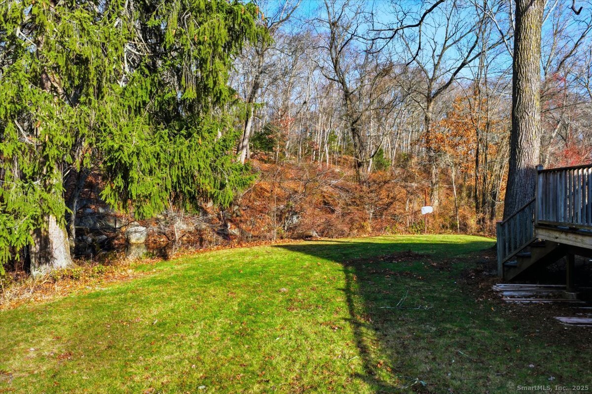 33 Deep River Road Essex, CT 06409 - Photo 35 of 40 Garden area