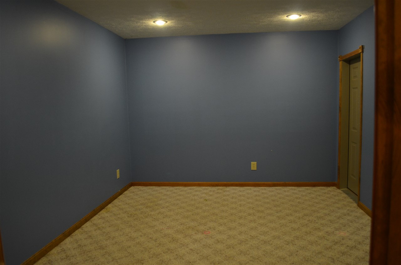 5511 Spring Corner Road Newburgh, IN 47630 - Photo 28 of 35