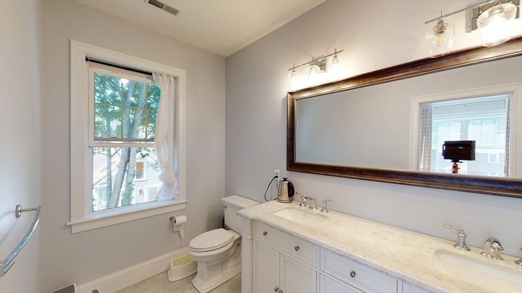 3 Saco Street, Unit 3 Newton, MA 02464 - Photo 18 of 40