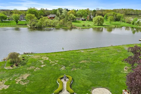 $850,000 | 28 Windemere Lane, South Barrington, IL 60192