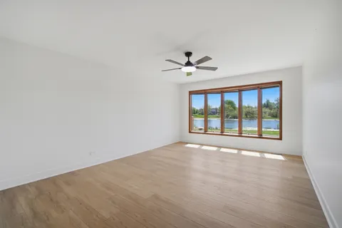 $850,000 | 28 Windemere Lane, South Barrington, IL 60192